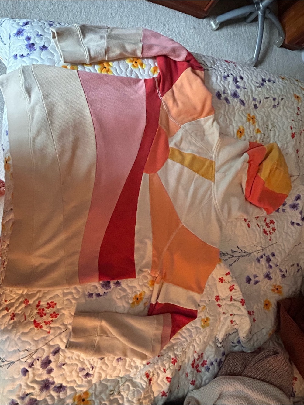 Tie-Dye Sunrise Faherty Colorblock Hoodie Sweater - Cream & Pink - Picture 4 of 4